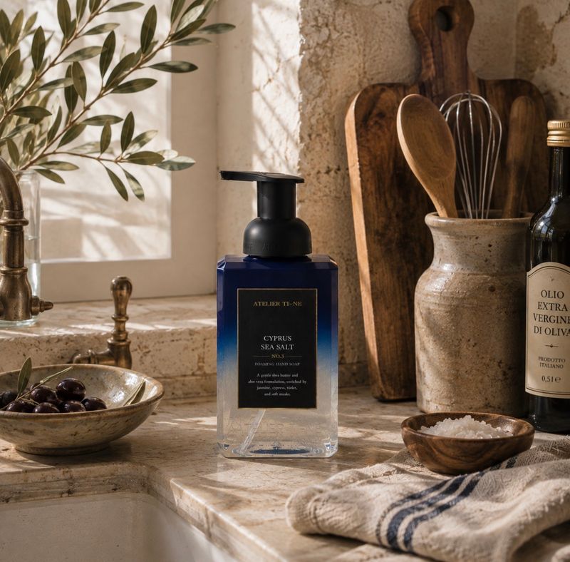NO.3 Cyprus Sea Salt ATELIER TI-NE skumsåpe