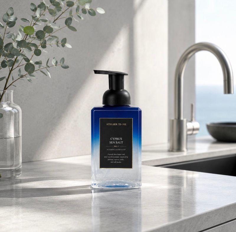 NO.3 Cyprus Sea Salt ATELIER TI-NE skumsåpe